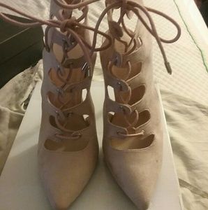 Lace up ankle bootie